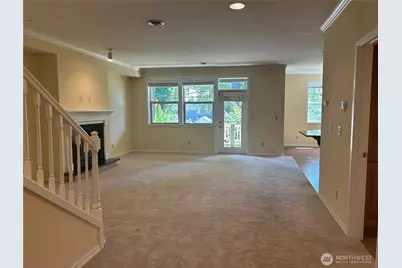 110 Cedar Avenue #203, Snohomish, WA 98290 - Photo 4