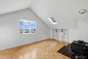 102 N 41st St, Seattle, WA 98103 - Photo 22