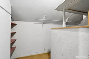 102 N 41st St, Seattle, WA 98103 - Photo 26