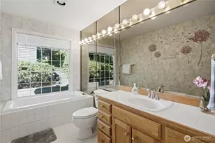 14018 SE 51st Pl, Bellevue, WA 98006 - Photo 22