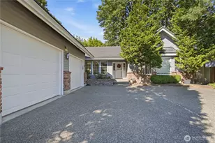 14018 SE 51st Pl, Bellevue, WA 98006 - Photo 2