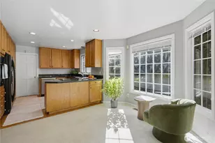 14018 SE 51st Pl, Bellevue, WA 98006 - Photo 16