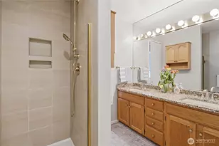 14018 SE 51st Pl, Bellevue, WA 98006 - Photo 30