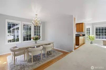 14018 SE 51st Place, Bellevue, WA 98006 - Photo 14