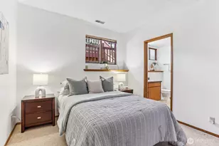 13604 SE 1st St, Bellevue, WA 98005 - Photo 20
