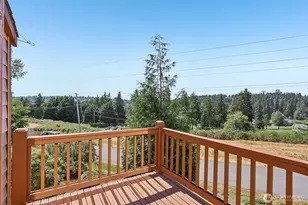 13604 SE 1st St, Bellevue, WA 98005 - Photo 24