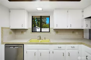 12012 31st Dr SE, Everett, WA 98208 - Photo 12