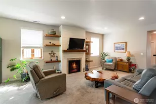 8210 Vashon Dr NE, Lacey, WA 98516 - Photo 6