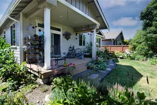 8210 Vashon Dr NE, Lacey, WA 98516 - Photo 24