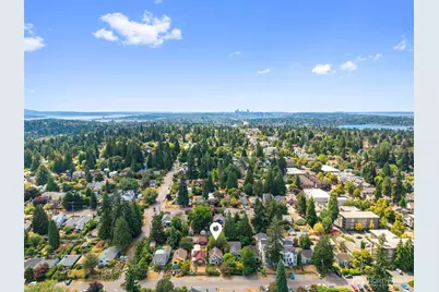 1047 NE 98th Street, Seattle, WA 98115 - Photo 32