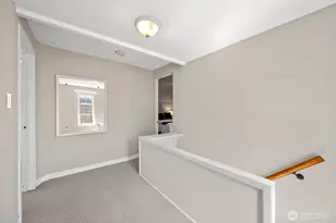 1047 NE 98th St, Seattle, WA 98115 - Photo 14
