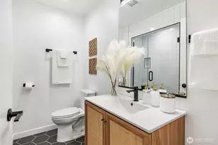 1906 S State St, Seattle, WA 98144 - Photo 8