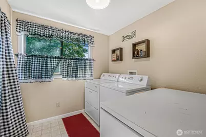 15255 206th Avenue SE, Renton, WA 98059 - Photo 28