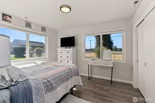 1013 Eshom Rd, Centralia, WA 98531 - Photo 14