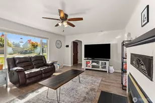 1013 Eshom Rd, Centralia, WA 98531 - Photo 8