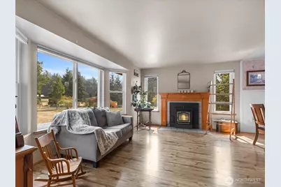 1703 147th St NW, Marysville, WA 98271 - Photo 4