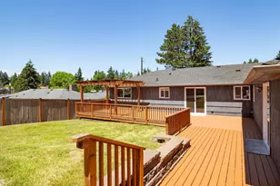 605 S 198th St, Des Moines, WA 98148 - Photo 34