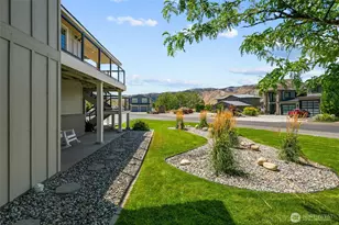 365 W Beach Dr, Orondo, WA 98843 - Photo 32