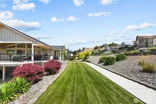 365 W Beach Dr, Orondo, WA 98843 - Photo 4