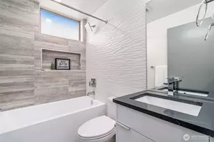 6747 15th Ave NW, Seattle, WA 98117 - Photo 22