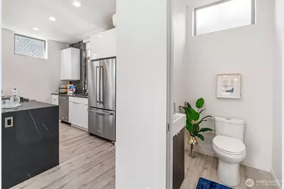 6747 15th Avenue NW, Seattle, WA 98117 - Photo 14