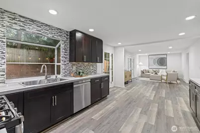 13912 127th Place NE, Kirkland, WA 98034 - Photo 8