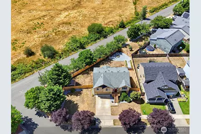 9229 Carys Street SE, Yelm, WA 98597 - Photo 34