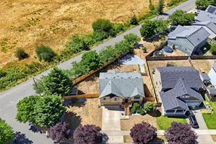 9229 Carys St SE, Yelm, WA 98597 - Photo 34