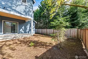 10215 135th Cir NE, Kirkland, WA 98033 - Photo 18