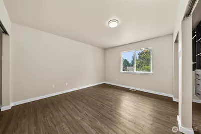 11306 211th Avenue Ct E, Bonney Lake, WA 98391 - Photo 16