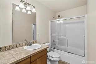 11306 211th Ave Ct E, Bonney Lake, WA 98391 - Photo 18
