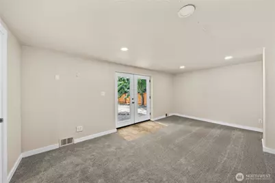 11306 211th Avenue Ct E, Bonney Lake, WA 98391 - Photo 30