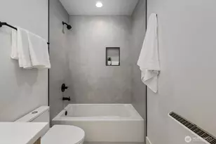 726 N 89th St, Seattle, WA 98103 - Photo 28
