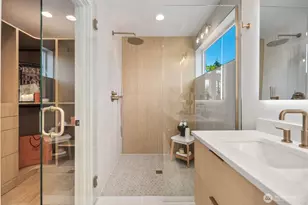 726 N 89th St, Seattle, WA 98103 - Photo 34