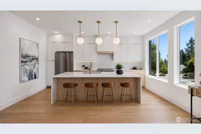 726 N 89th Street, Seattle, WA 98103 - Photo 18