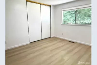 12602 Military Road E, Puyallup, WA 98374 - Photo 10