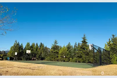 2528 Larchmount Dr NE, Issaquah, WA 98029 - Photo 38