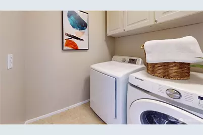2528 Larchmount Dr NE, Issaquah, WA 98029 - Photo 24