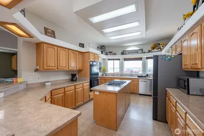 8379 Road 10 NW, Ephrata, WA 98823 - Photo 12