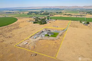 8379 Rd 10 NW, Ephrata, WA 98823 - Photo 4