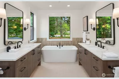 326 157th Avenue NE, Bellevue, WA 98008 - Photo 22