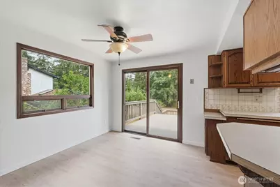 29040 188 Avenue SE, Kent, WA 98042 - Photo 6