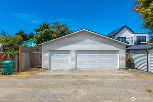 2712 57th Ave SW, Seattle, WA 98116 - Photo 4