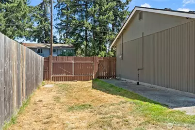 17214 E 9th Ave, Spanaway, WA 98387 - Photo 20