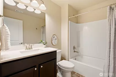 519 Bondgard Avenue E, Enumclaw, WA 98022 - Photo 16