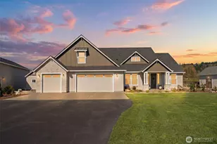 136 Klazina Ct, Woodland, WA 98674 - Photo 2