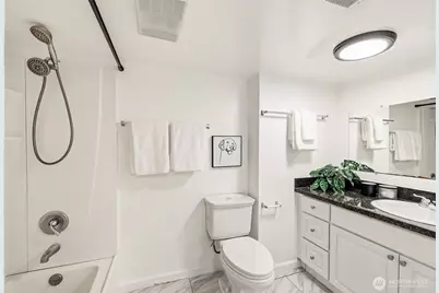 4318 1st Avenue NE, Seattle, WA 98105 - Photo 30