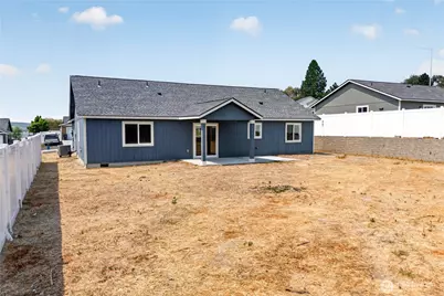 619 Kimberly Avenue, Royal City, WA 99357 - Photo 8