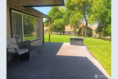 260 Adobe Way, Selah, WA 98942 - Photo 8
