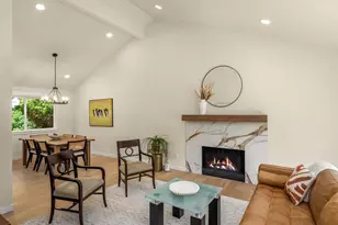 11138 127th Pl NE, Kirkland, WA 98033 - Photo 2